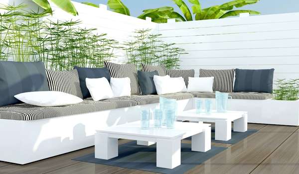 Add some pillows for Outdoor Party Table Decor
