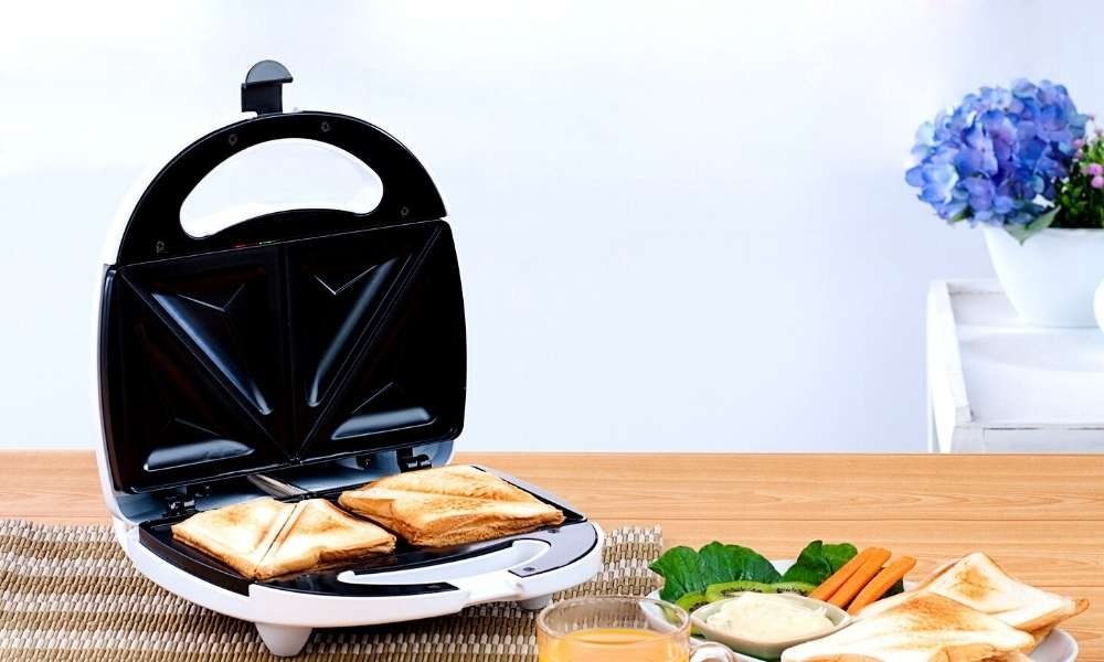 How to Use a Sandwich Maker