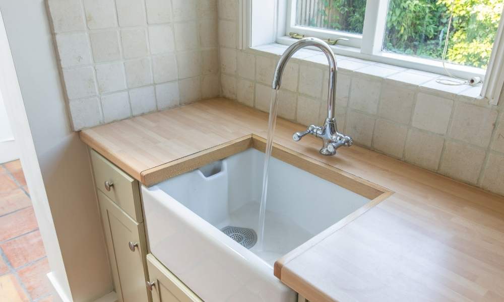 Vintage Minimalist Corner Kitchen Sink Cabinet Ideas