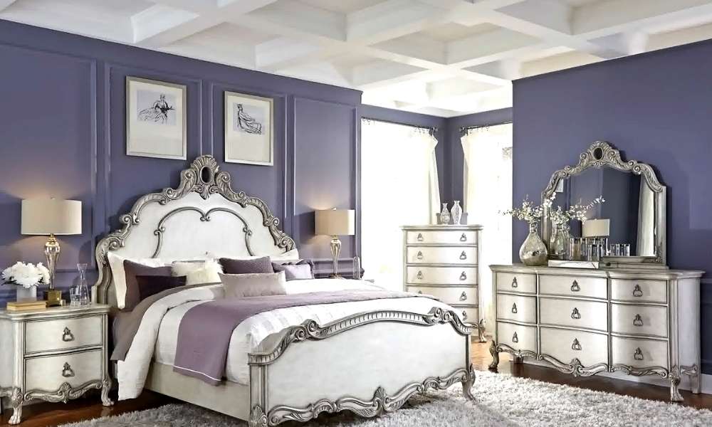 White and Silver Bedroom Decor Ideas