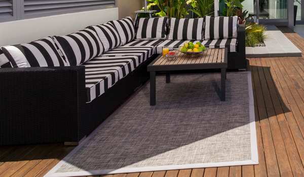 Add Outdoor Rug For Balcony