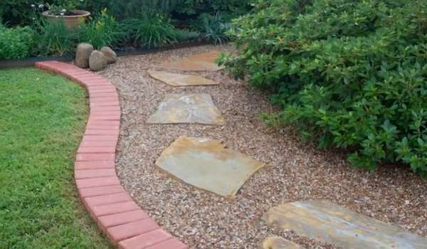 Big Stepping Landscaping Rocks  Landscaping Ideas for Front of House With Rocks