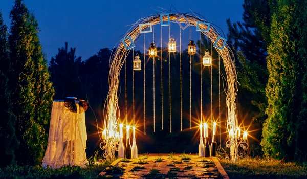 Fairy Light Outdoor Arches Ideas