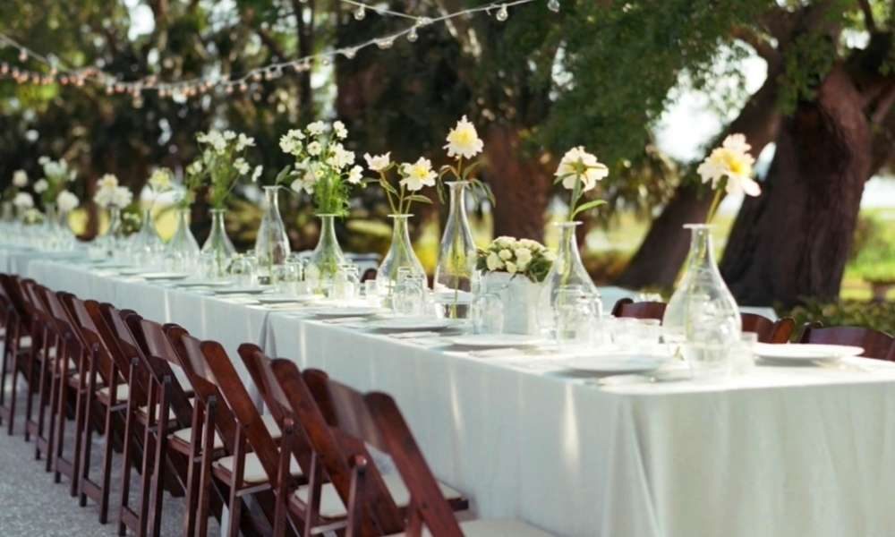 Outdoor Party Decorations on a Budget