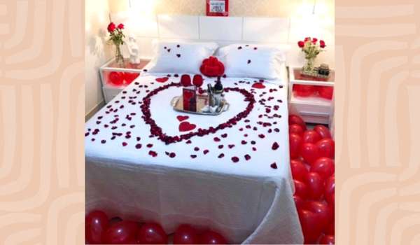 Red Rose Petals Romantic Bedroom Ideas for Anniversary