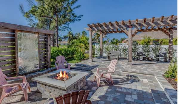 Try Fire Pit to Decorate Your Pergola