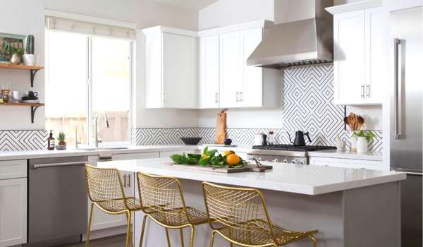 White and Silver Kitchen