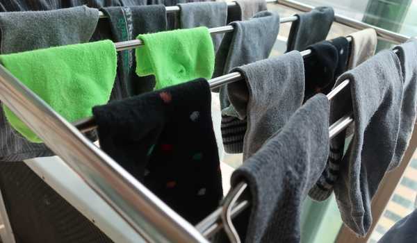 Laundry Room Drying Racks 