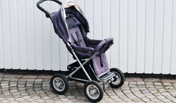 Stroller 